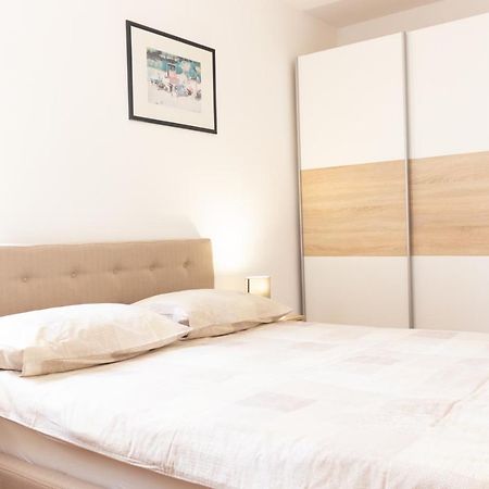 Apartment Centener Rovinj Exterior photo