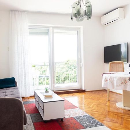 Apartment Centener Rovinj Exterior photo
