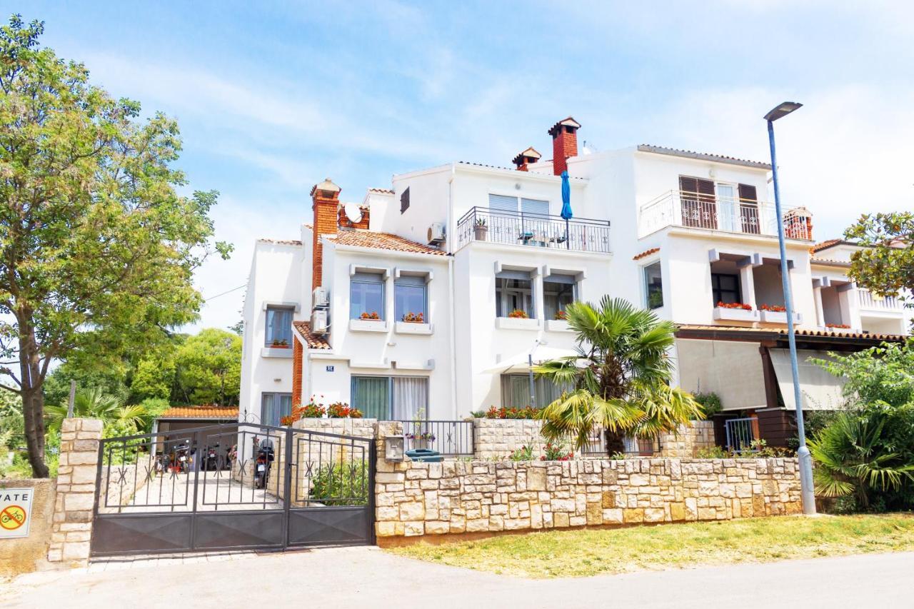 Apartment Centener Rovinj Exterior photo