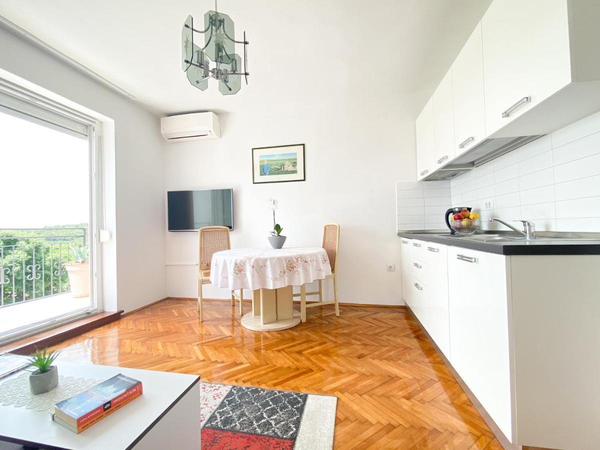 Apartment Centener Rovinj Exterior photo