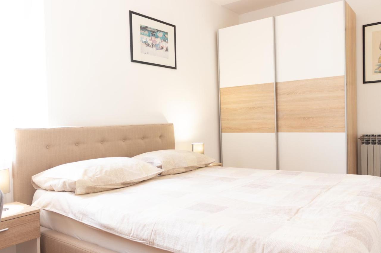 Apartment Centener Rovinj Exterior photo