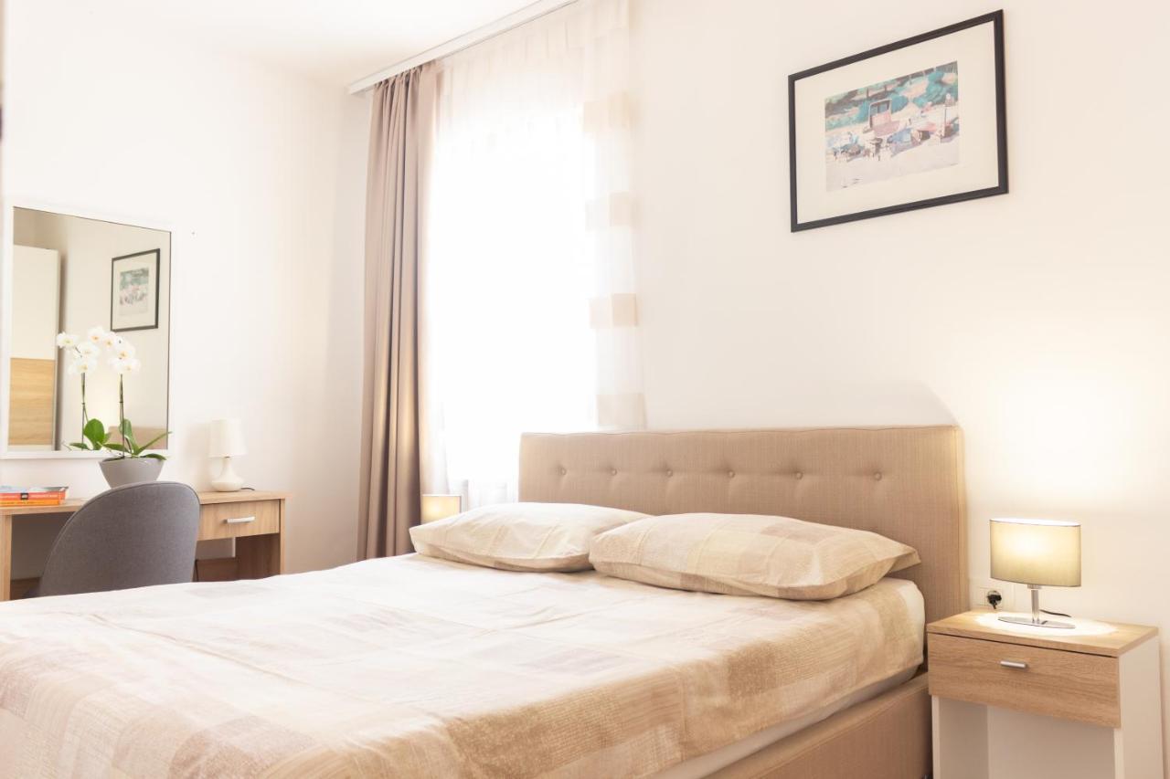 Apartment Centener Rovinj Exterior photo