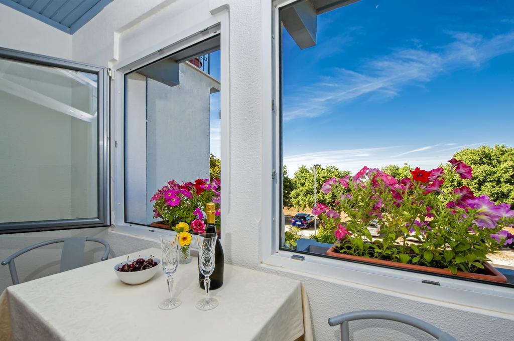 Apartment Centener Rovinj Exterior photo