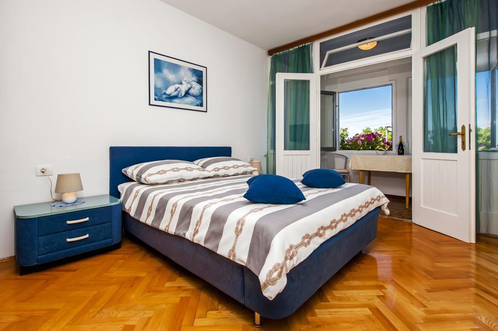 Apartment Centener Rovinj Exterior photo